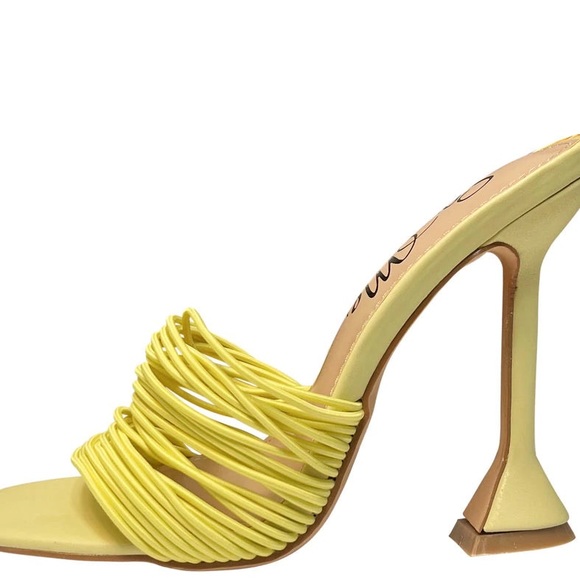 Yellow Isabella Heels - Picture 1 of 5